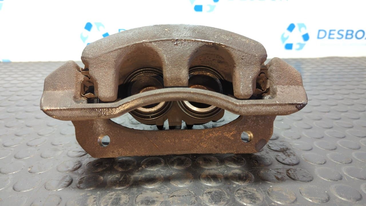 Recambio de PINZA DE FRENO DELANTERA DERECHA para PEUGEOT EXPERT KASTEN Furg. acristaldo RHKDW10UTED4 referencia OEM IAM 32410035 - GRIS 9