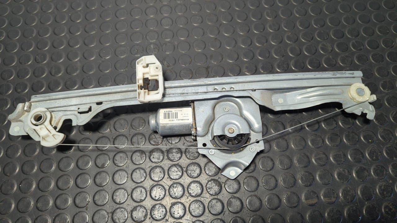 Recambio de ELEVALUNAS TRASERO DERECHO para RENAULT GRAND MODUS Authentique K9KT7 - BLANCO 6