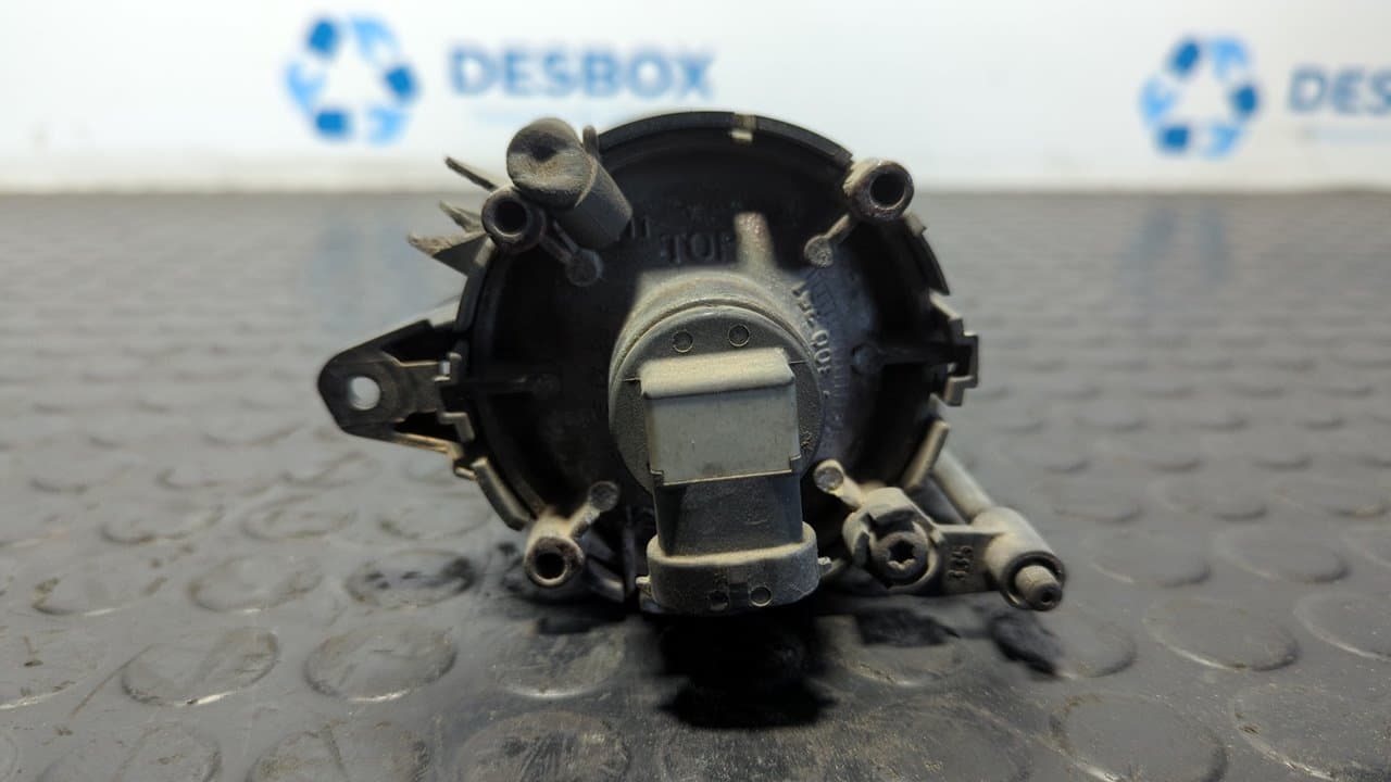 Recambio de FARO ANTINIEBLA IZQUIERDO para AUDI A4 BERLINA (8E) * AYM - GRIS 5