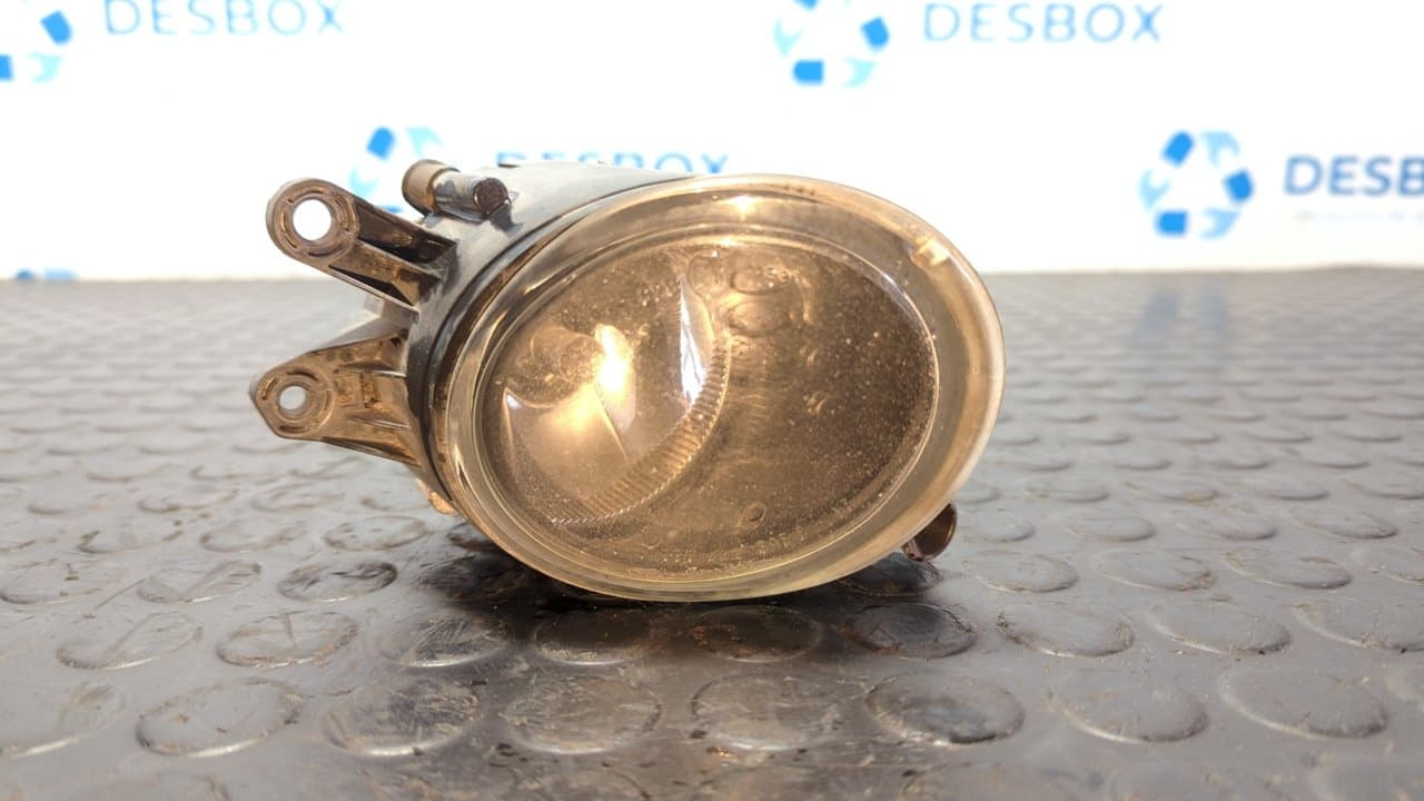Recambio de FARO ANTINIEBLA DERECHO para AUDI A4 BERLINA (8E) * AYM - GRIS