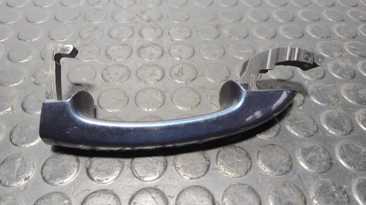 Recambio de MANETA  TRASERA IZQUIERDA para VOLKSWAGEN GOLF VI (5K1) Rabbit CAYB referencia OEM IAM 1K8837205F - AZUL 5