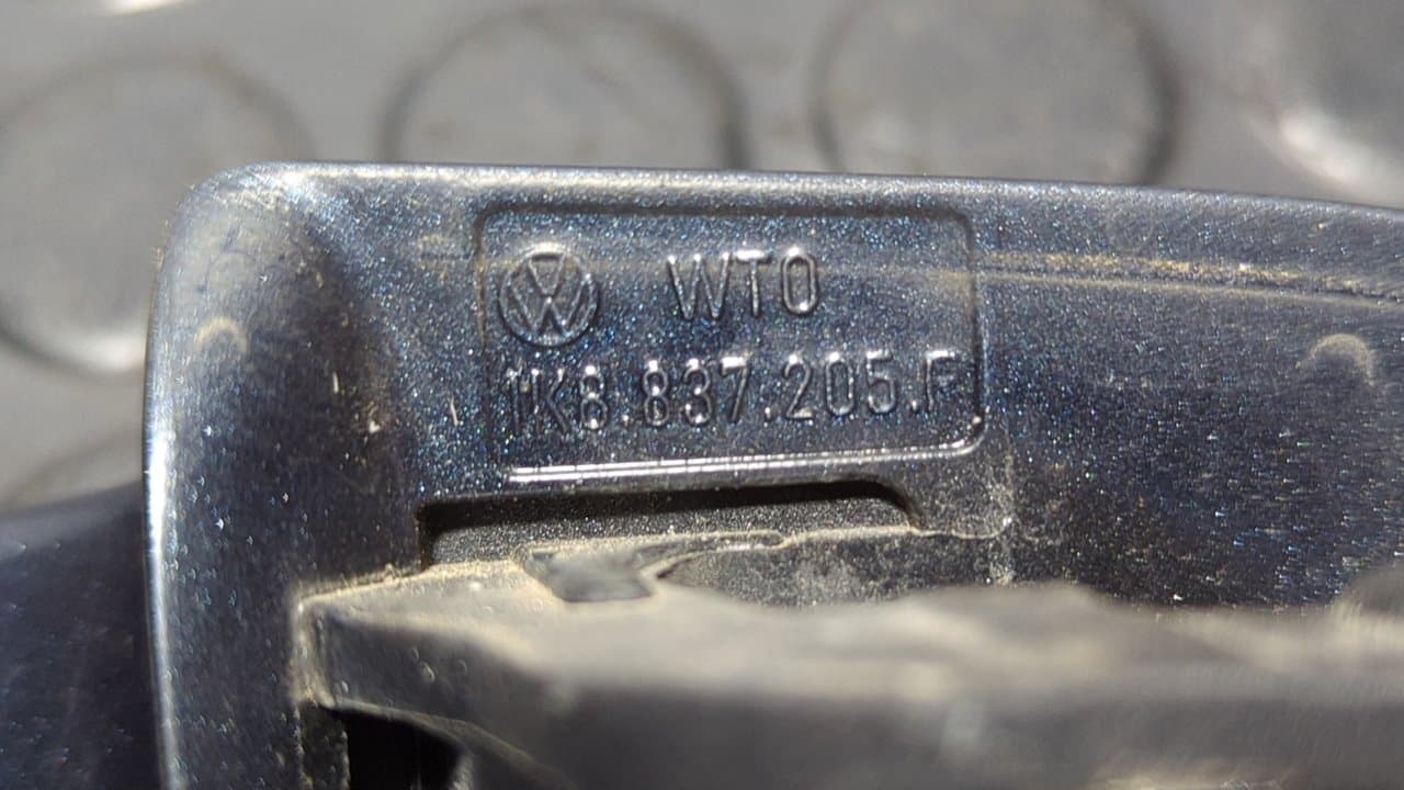Recambio de MANETA  TRASERA IZQUIERDA para VOLKSWAGEN GOLF VI (5K1) Rabbit CAYB referencia OEM IAM 1K8837205F - AZUL 4