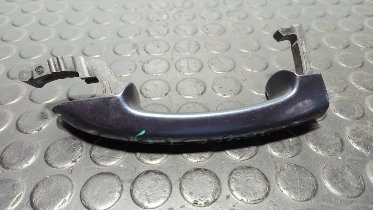 Recambio de MANETA TRASERA DERECHA para VOLKSWAGEN GOLF VI (5K1) Rabbit CAYB referencia OEM IAM 1K8837206F - AZUL 5