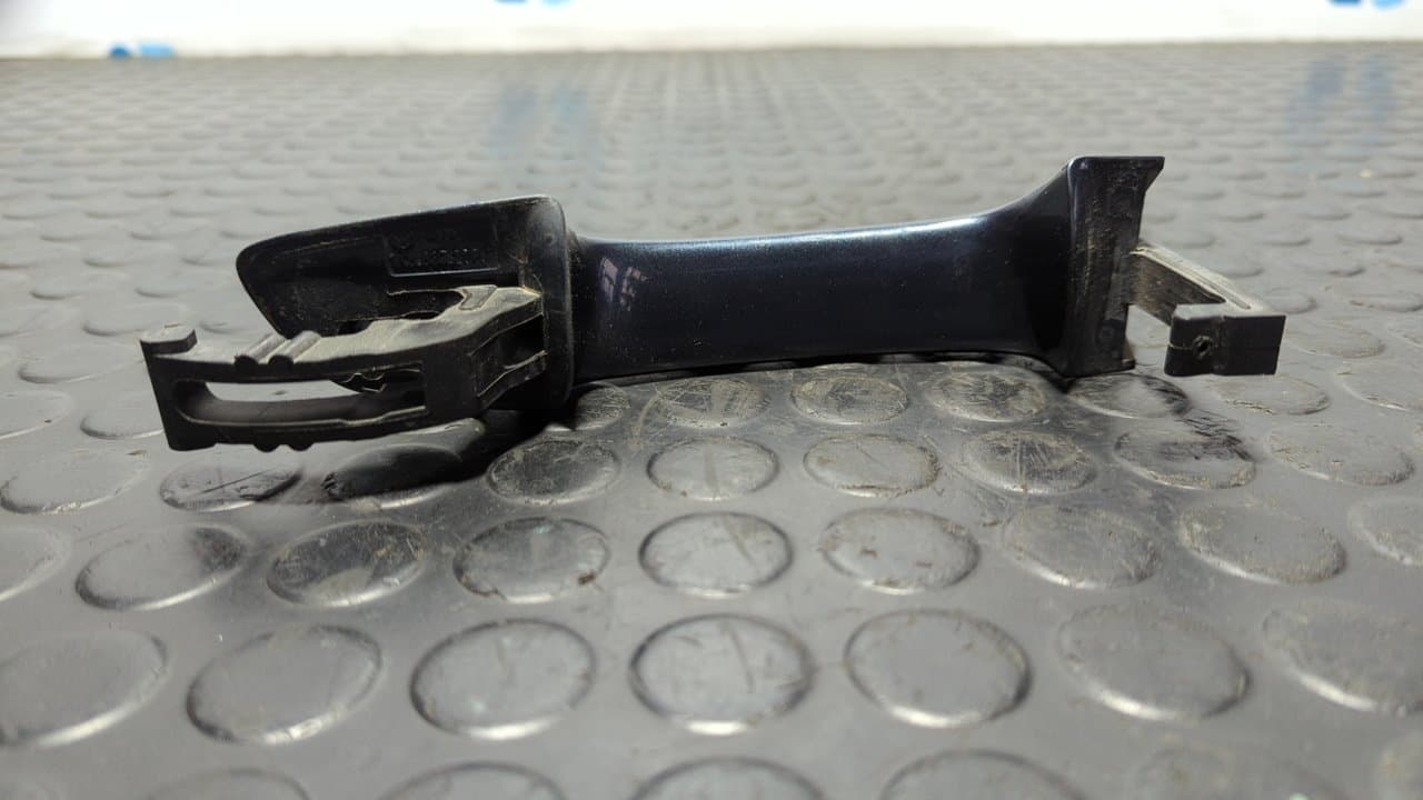 Recambio de MANETA DELANTERA DERECHA para VOLKSWAGEN GOLF VI (5K1) Rabbit CAYB referencia OEM IAM 1K8837206F - AZUL 5