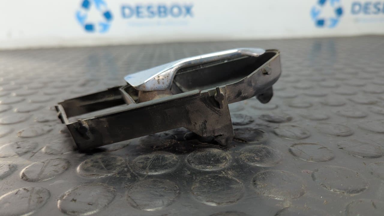 Recambio de MANETA INTERIOR DELANTERA DERECHA para MERCEDES-BENZ CLASE E (W124) referencia OEM IAM 1247600261 5