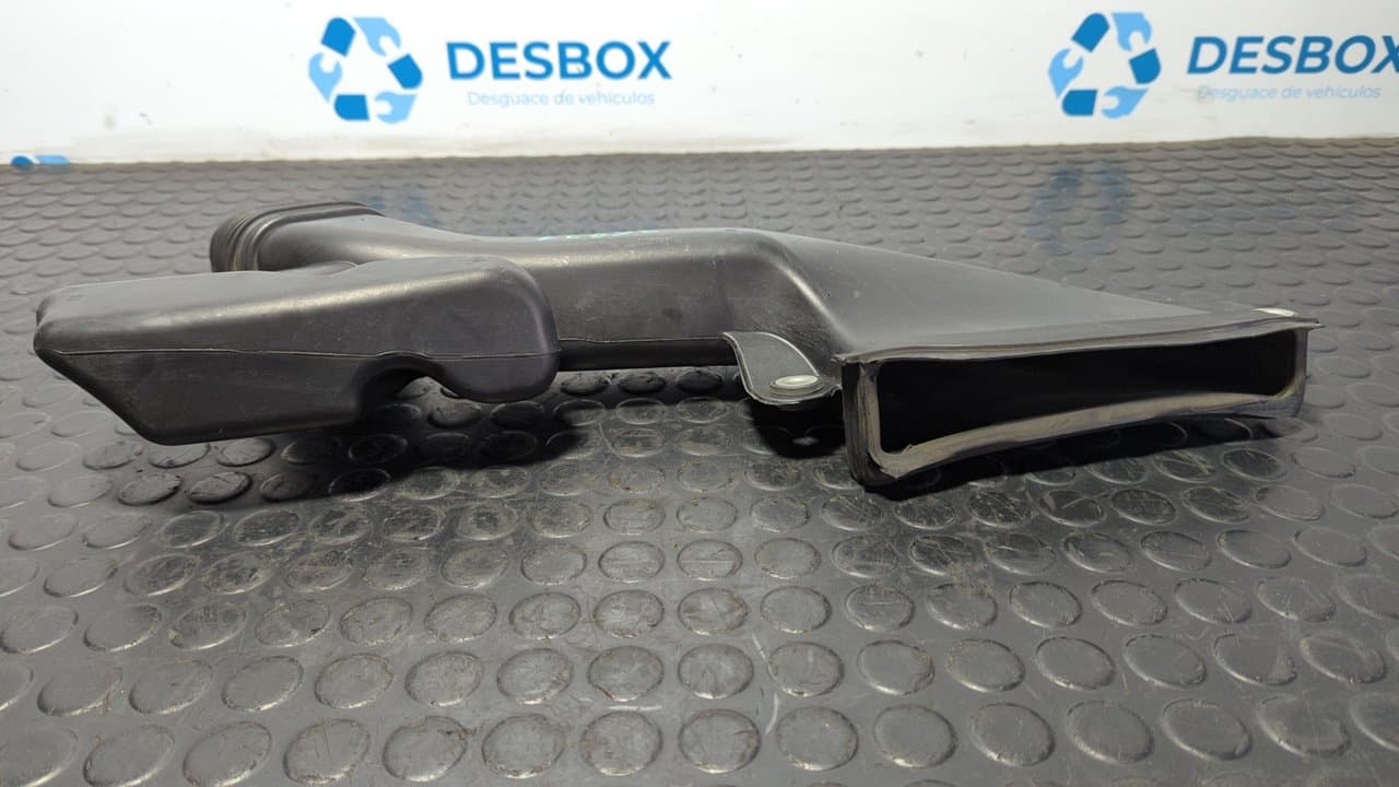 Recambio de TUBO para FORD MONDEO LIM. ST-Line UACC - NEGRO 2