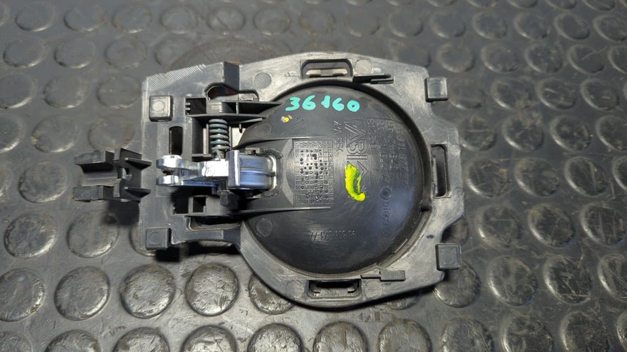 Recambio de MANETA INTERIOR DELANTERA DERECHA para CITROEN C3 1.4 Audace KFVTU3JP referencia OEM IAM 9680187777 - GRIS 5