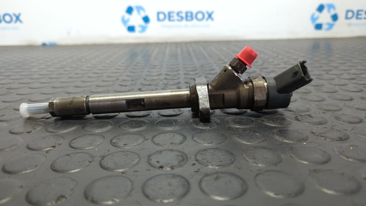 Recambio de INYECTOR para CITROEN C5 BREAK 2.2 HDi SX Automático 4HXDW12TED4FAP referencia OEM IAM 9637277980 - AZUL