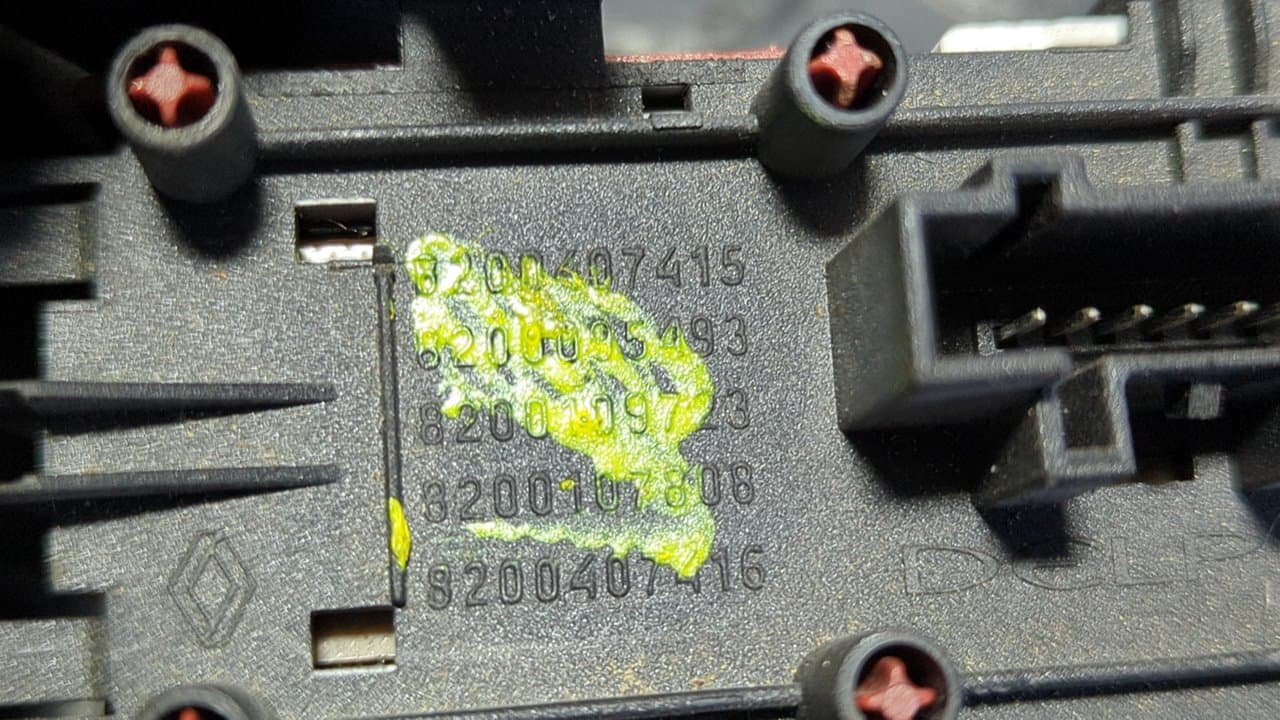 Recambio de WARNING para RENAULT MEGANE II BERLINA 3P 1.5 dCi Diesel K9KP7 referencia OEM IAM 8200407415 - BLANCO 6