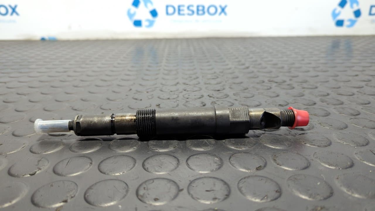 Recambio de INYECTOR para FORD MONDEO BERLINA (GE) Ambiente D6BA referencia OEM IAM 0432133801 - AZUL