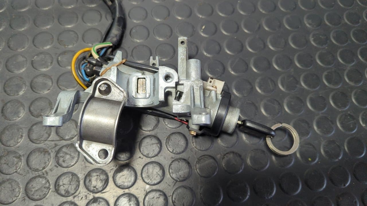 Recambio de CONMUTADOR DE ARRANQUE para SUZUKI BALENO BERLINA SY (EG) 1.9 TD GLX (4-ptas.) DHW referencia OEM IAM 2882 N97 0064 - VERDE 6