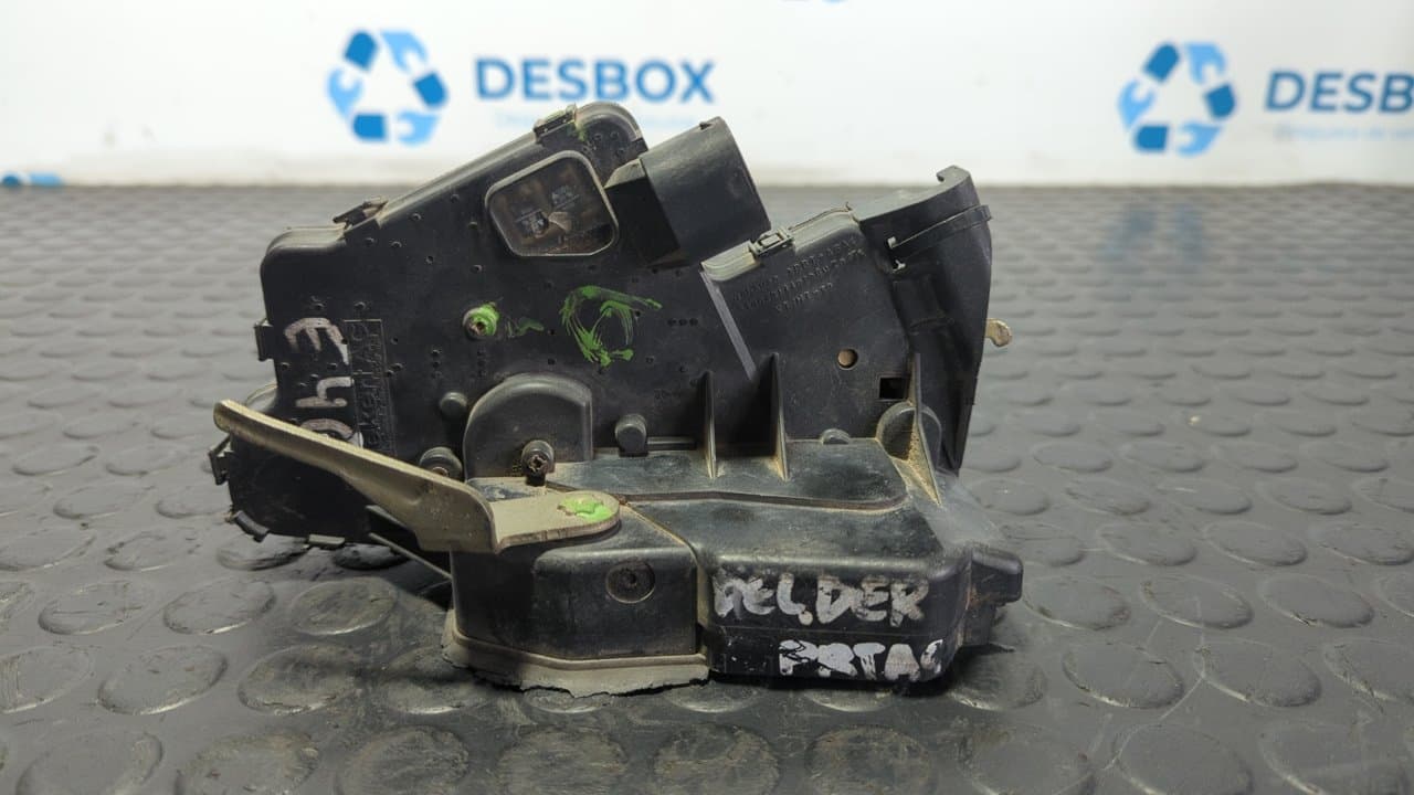 Recambio de CERRADURA PUERTA DELANTERA DERECHA para BMW SERIE 3 COUPE (E46) 2.5 24V M54256S5 referencia OEM IAM 408 BTR - DORADO