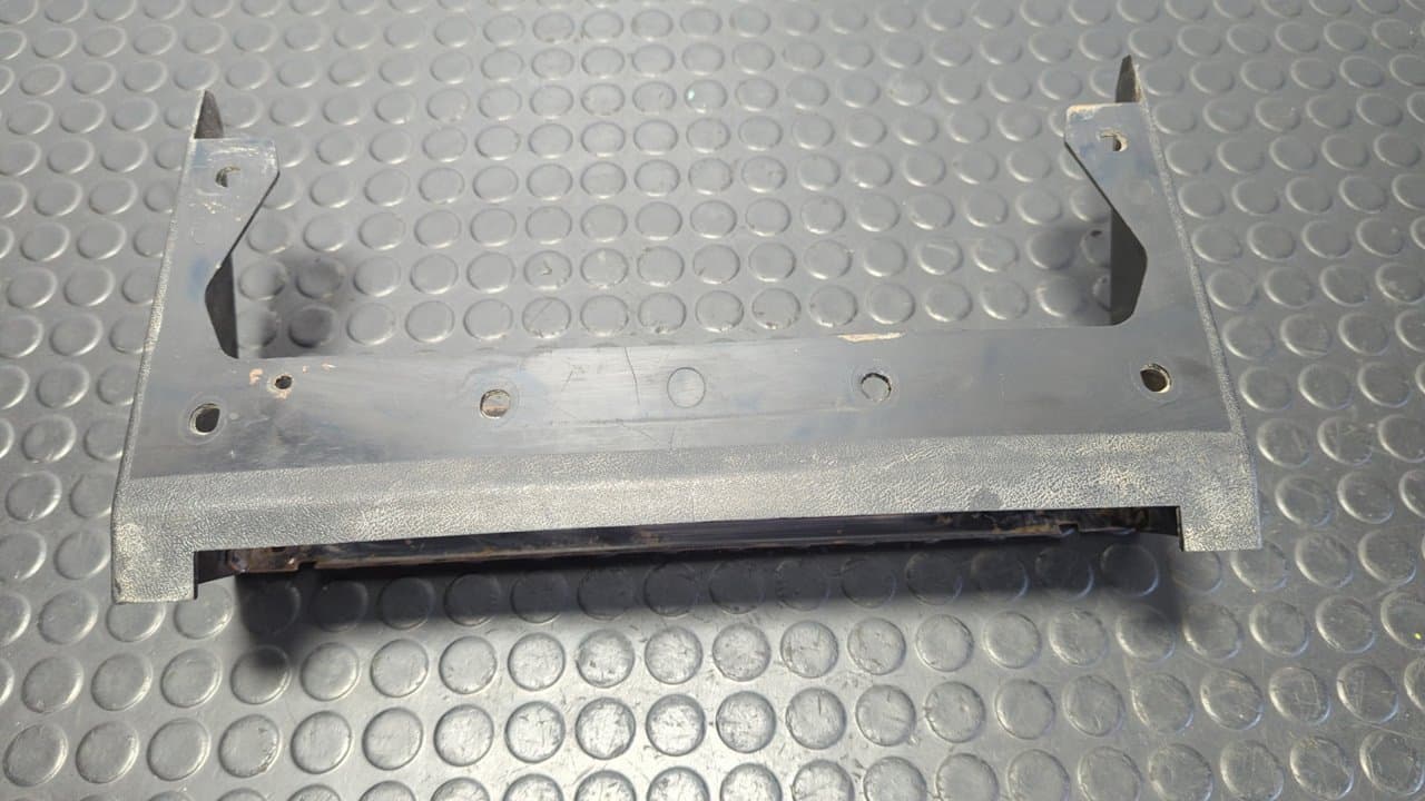 Recambio de MOLDURA para LAND ROVER DEFENDER 2.5 L 2.5L50 KW - BLANCO 3