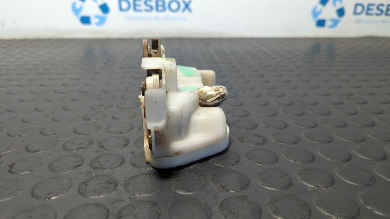 Recambio de CERRADURA PUERTA TRASERA DERECHA para MITSUBISHI L 200 (K6/7) 2.5 Turbodiesel 4D56 referencia OEM IAM 2RD - VERDE 2
