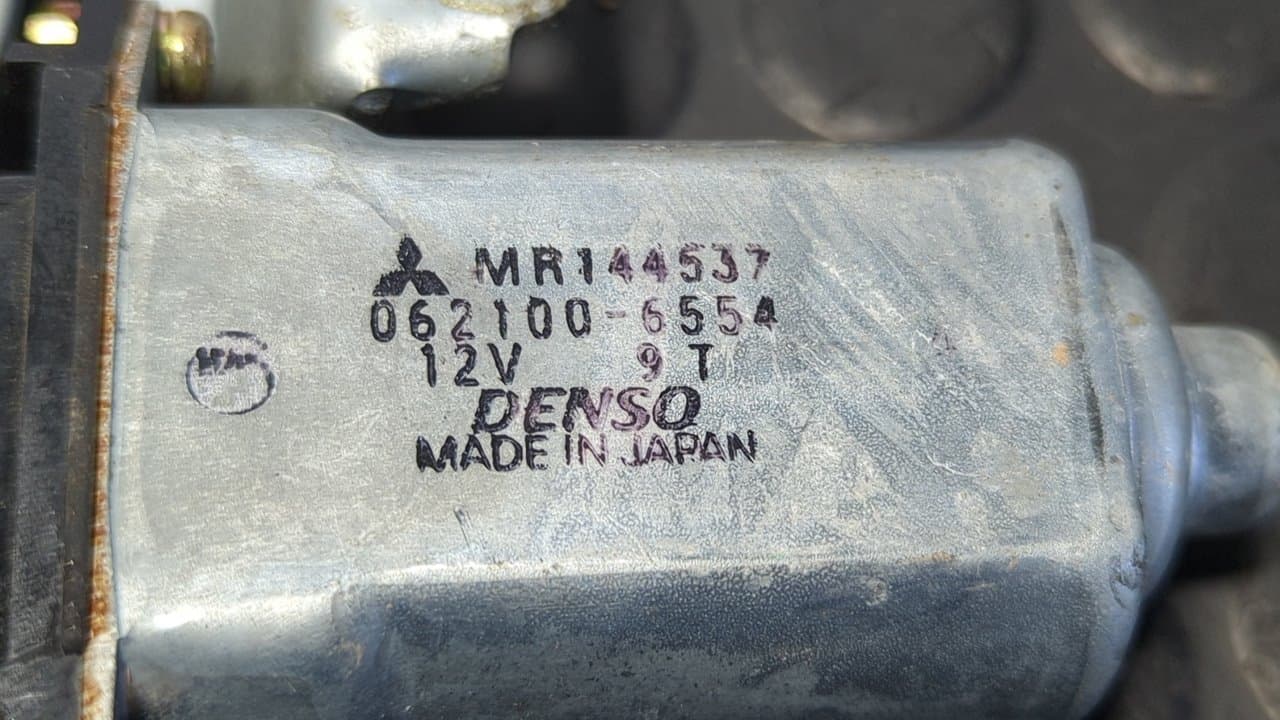 Recambio de ELEVALUNAS TRASERO IZQUIERDO para MITSUBISHI L 200 (K6/7) 4D56 referencia OEM IAM MR144537 - VERDE 3
