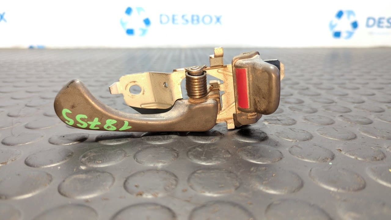 Recambio de MANETA INTERIOR TRASERA DERECHA para MITSUBISHI L 200 (K6/7) 2.5 Turbodiesel 4D56 - VERDE