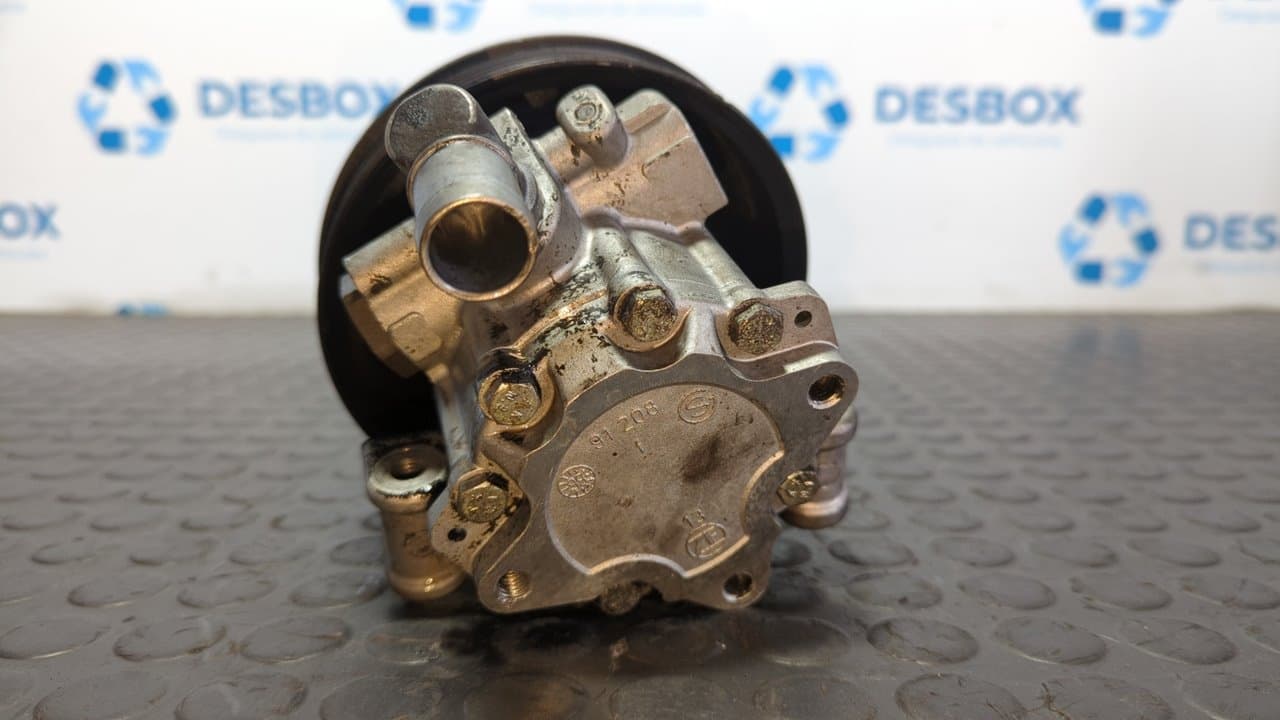 Recambio de BOMBA DIRECCION para MERCEDES-BENZ VITO (W638) CAJA CERRADA 110 CDI     (638.094) 611980     - BLANCO 2