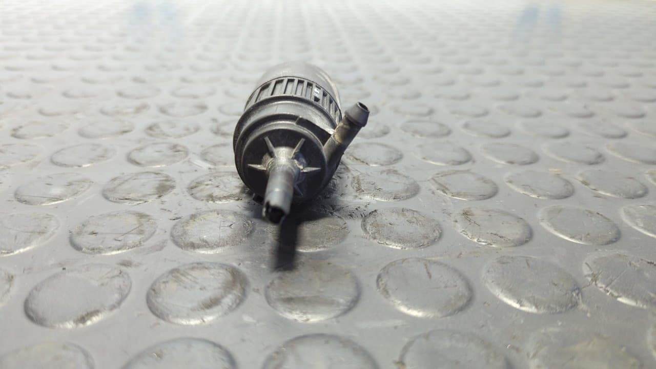 Recambio de BOMBA LIMPIA para MERCEDES-BENZ VITO (W638) CAJA CERRADA 110 CDI     (638.094) 611980     - BLANCO 3
