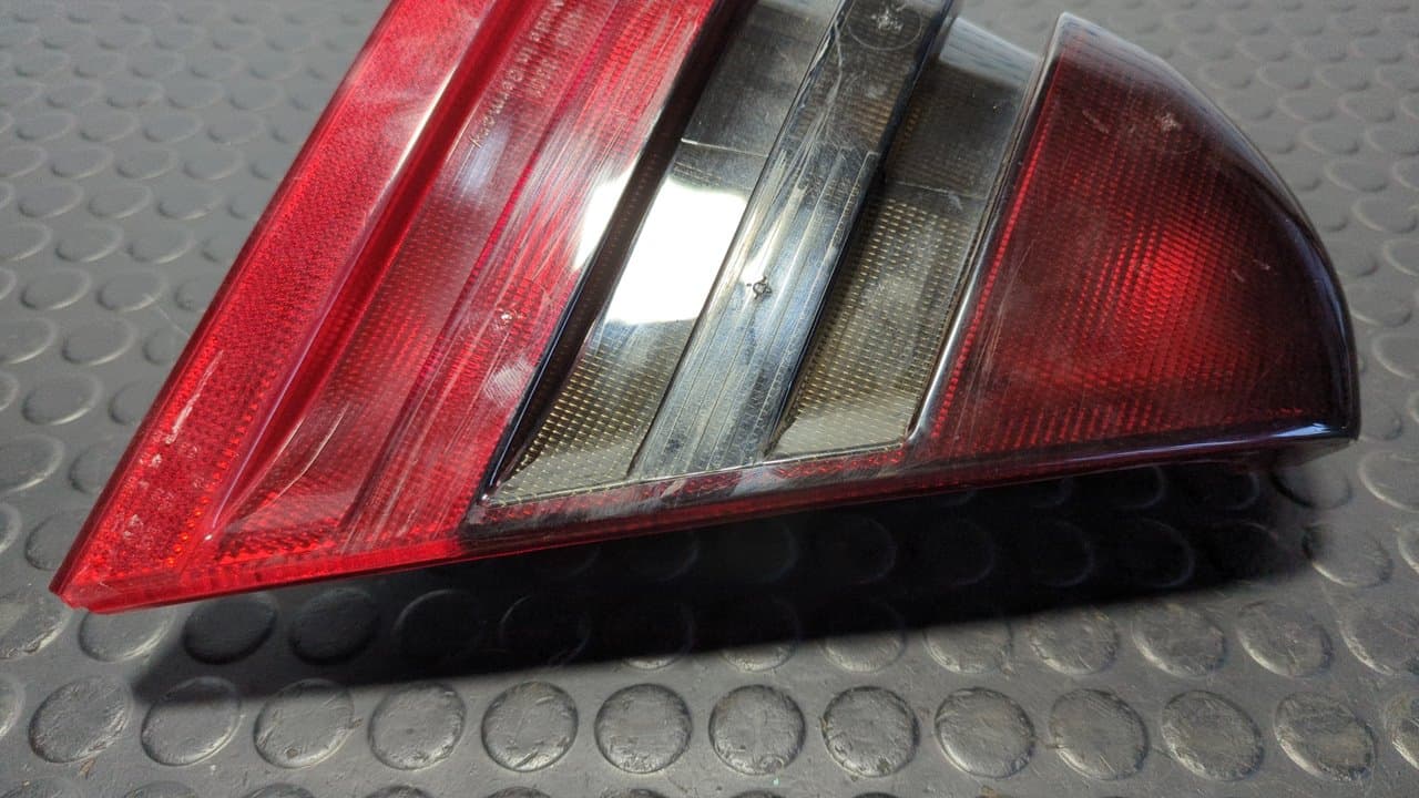 Recambio de PILOTO TRASERO IZQUIERDO para MERCEDES-BENZ CLASE C (W202) BERLINA 250 TD (202.128) OM605960 referencia OEM IAM 2028203564 - AZUL 5