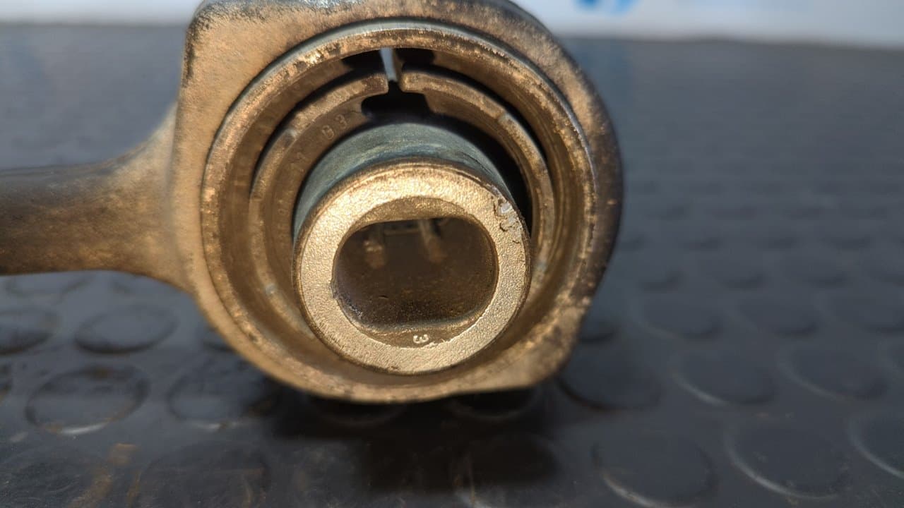Recambio de BRAZO IZQUIERDO INFERIOR DELANTERO para MERCEDES-BENZ CLASE C (W203) BERLINA 220 CDI (203.006) 611962 - GRIS 3