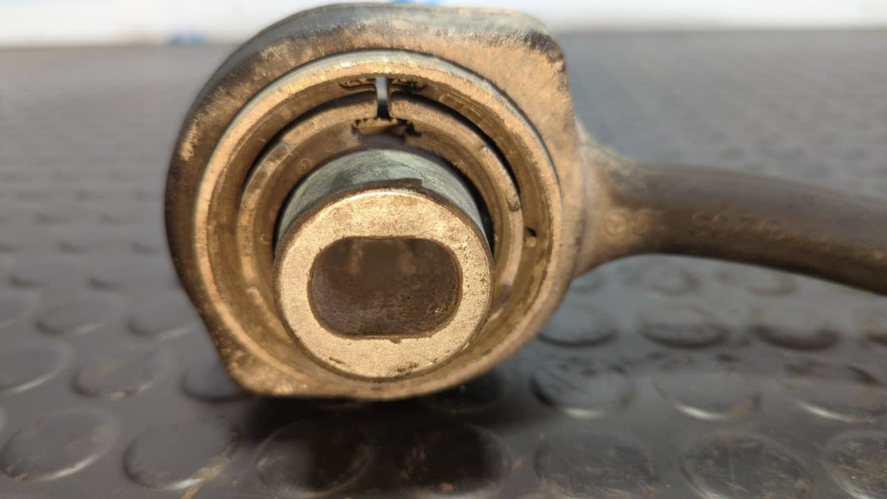 Recambio de BRAZO IZQUIERDO INFERIOR DELANTERO para MERCEDES-BENZ CLASE C (W203) BERLINA 220 CDI (203.006) 611962 - GRIS 4