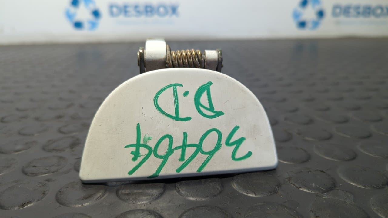 Recambio de MANETA DELANTERA DERECHA para NISSAN SERENA (C23M) 2.3 Invitation D LD23 - BLANCO