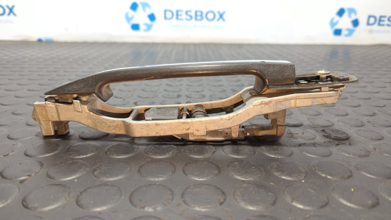 Recambio de MANETA DELANTERA DERECHA para MERCEDES CLASE E (W124) 3