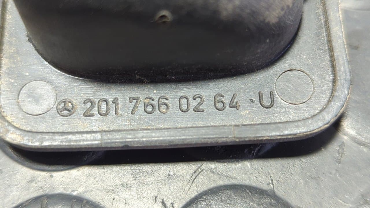 Recambio de MANETA INTERIOR DELANTERA DERECHA para MERCEDES-BENZ CLASE C (W201) referencia OEM IAM 2017660264 6