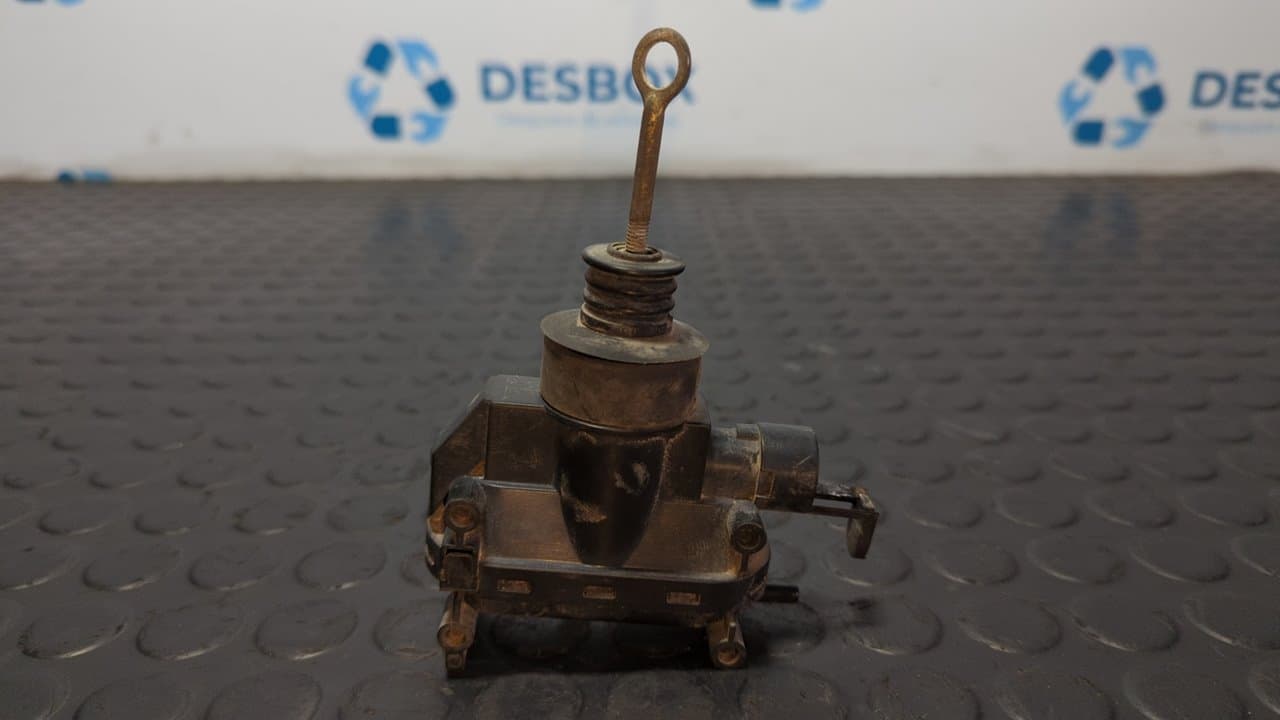 Recambio de MOTOR CIERRE CENTRALIZADO DELANTERO DERECHO para MERCEDES CLASE C (W201) 5