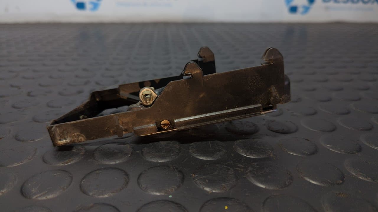 Recambio de MANETA INTERIOR DELANTERA DERECHA para MERCEDES-BENZ CLASE E (W124) referencia OEM IAM 1247600261 5