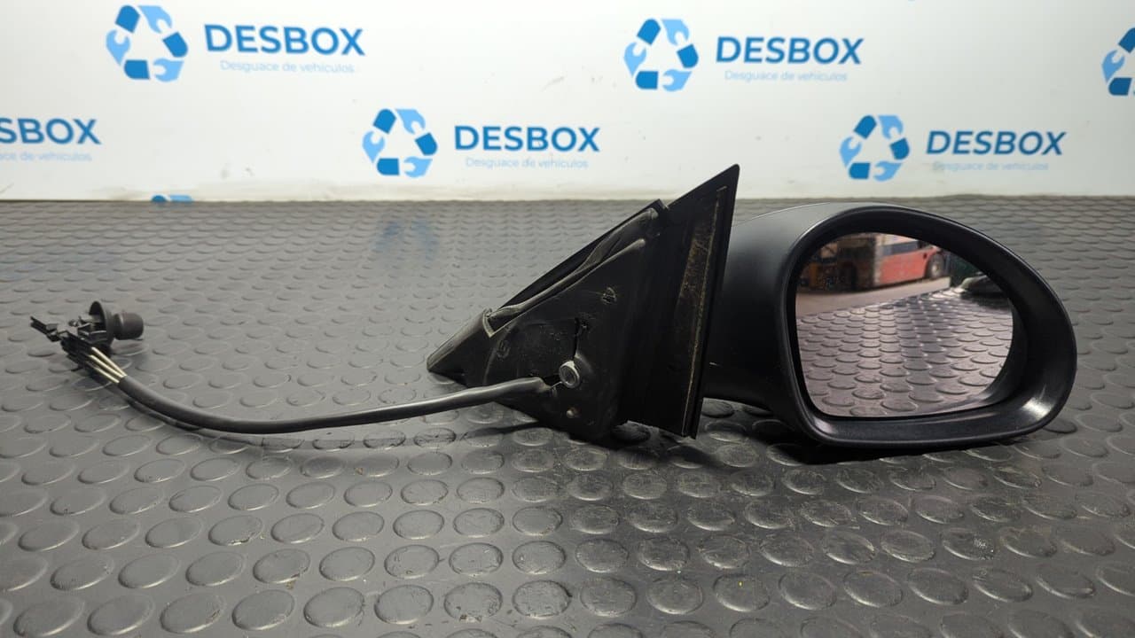 Recambio de RETROVISOR DERECHO para SEAT IBIZA (6L1) Cool BBY referencia OEM IAM 014142 - NEGRO
