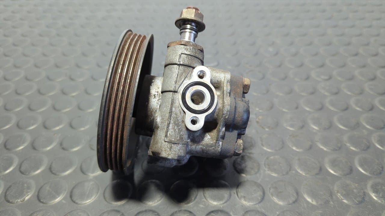 Recambio de BOMBA DIRECCION para MAZDA MX-3 (EC) 1.6 16V B6 referencia OEM IAM 3929 - BLANCO 3