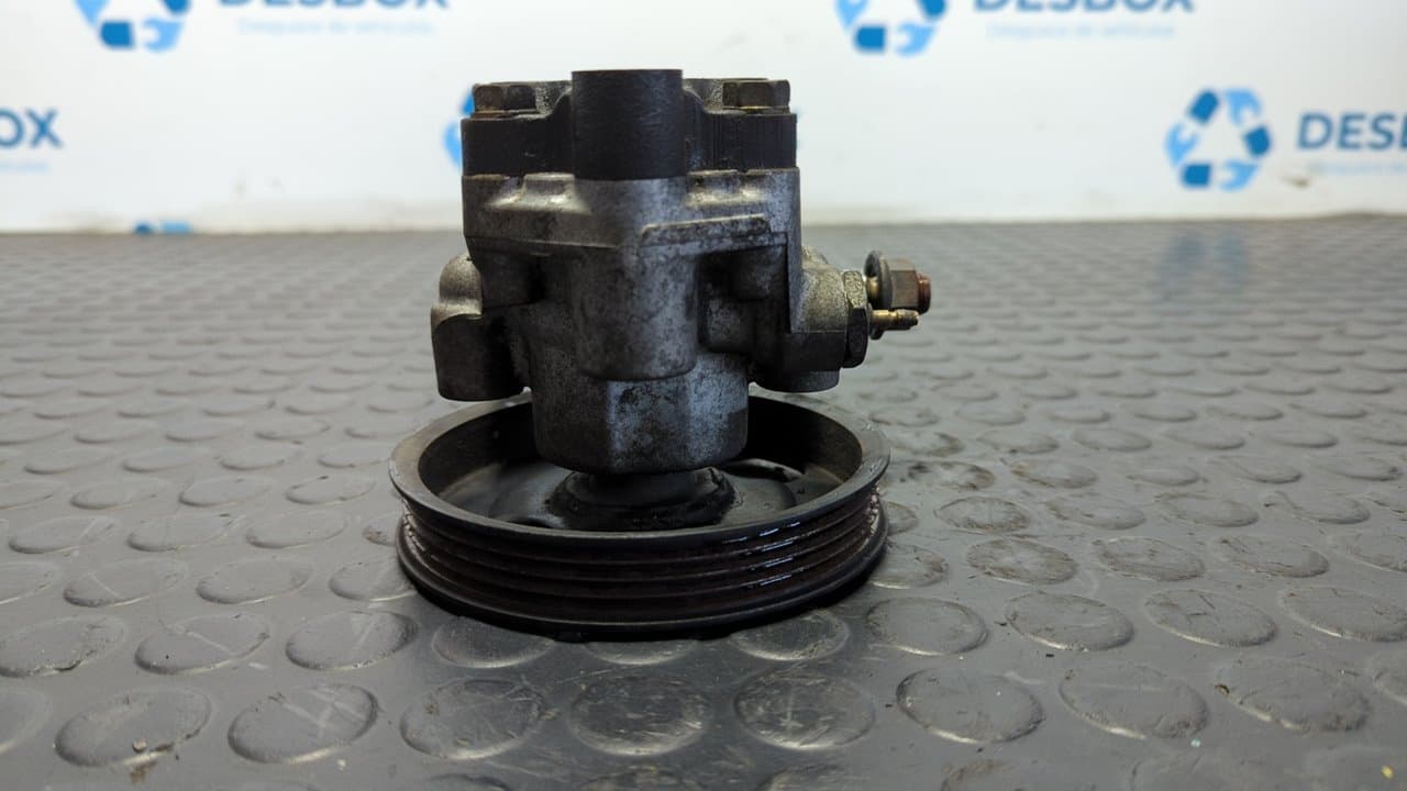Recambio de BOMBA DIRECCION para MAZDA MX-3 (EC) 1.6 16V B6 referencia OEM IAM 3929 - BLANCO 4