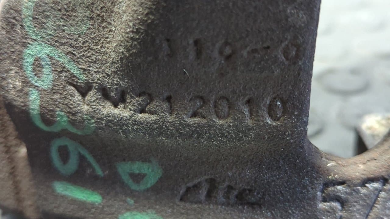 Recambio de PINZA DE FRENO DELANTERA DERECHA para SEAT ALHAMBRA (7V9) Fancy AUY referencia OEM IAM YM212010 - GRIS 7