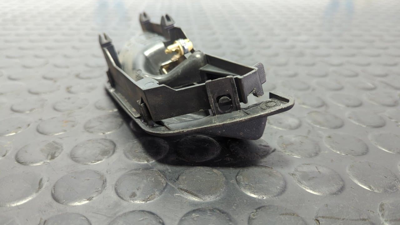Recambio de MANETA INTERIOR TRASERA DERECHA para MERCEDES-BENZ CLASE E (W124) referencia OEM IAM 1247600261 6