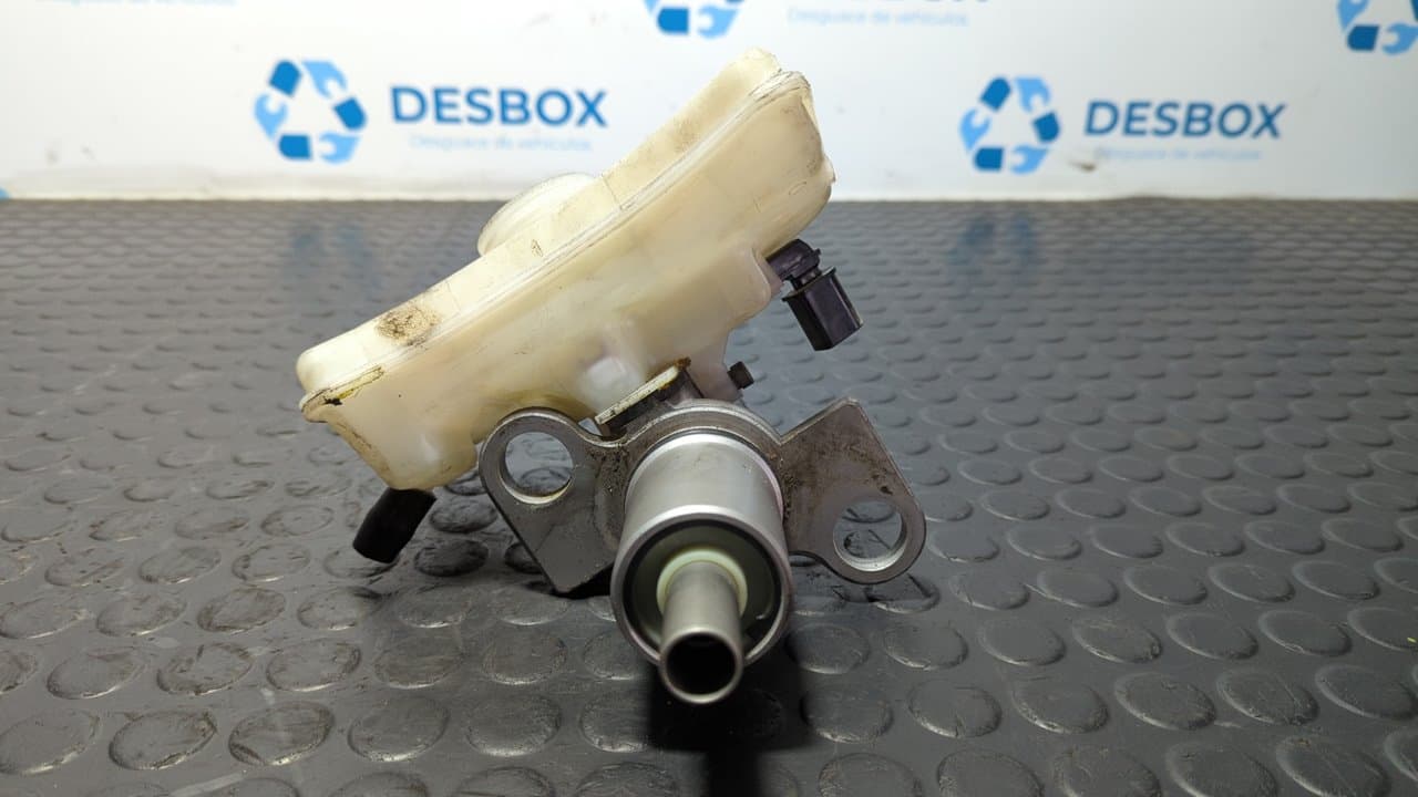 Recambio de BOMBA FRENO para VOLKSWAGEN PASSAT BERLINA (3B3) Advance AVF referencia OEM IAM 8E0611301G - GRIS