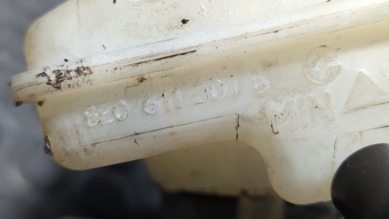 Recambio de BOMBA FRENO para VOLKSWAGEN PASSAT BERLINA (3B3) Advance AVF referencia OEM IAM 8E0611301G - GRIS 7