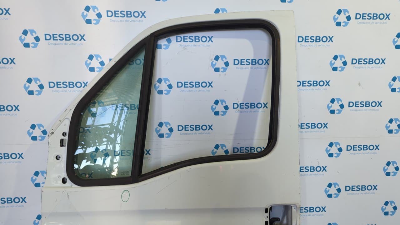 Recambio de PUERTA DELANTERA IZQUIERDA para RENAULT MASTER DESDE 2