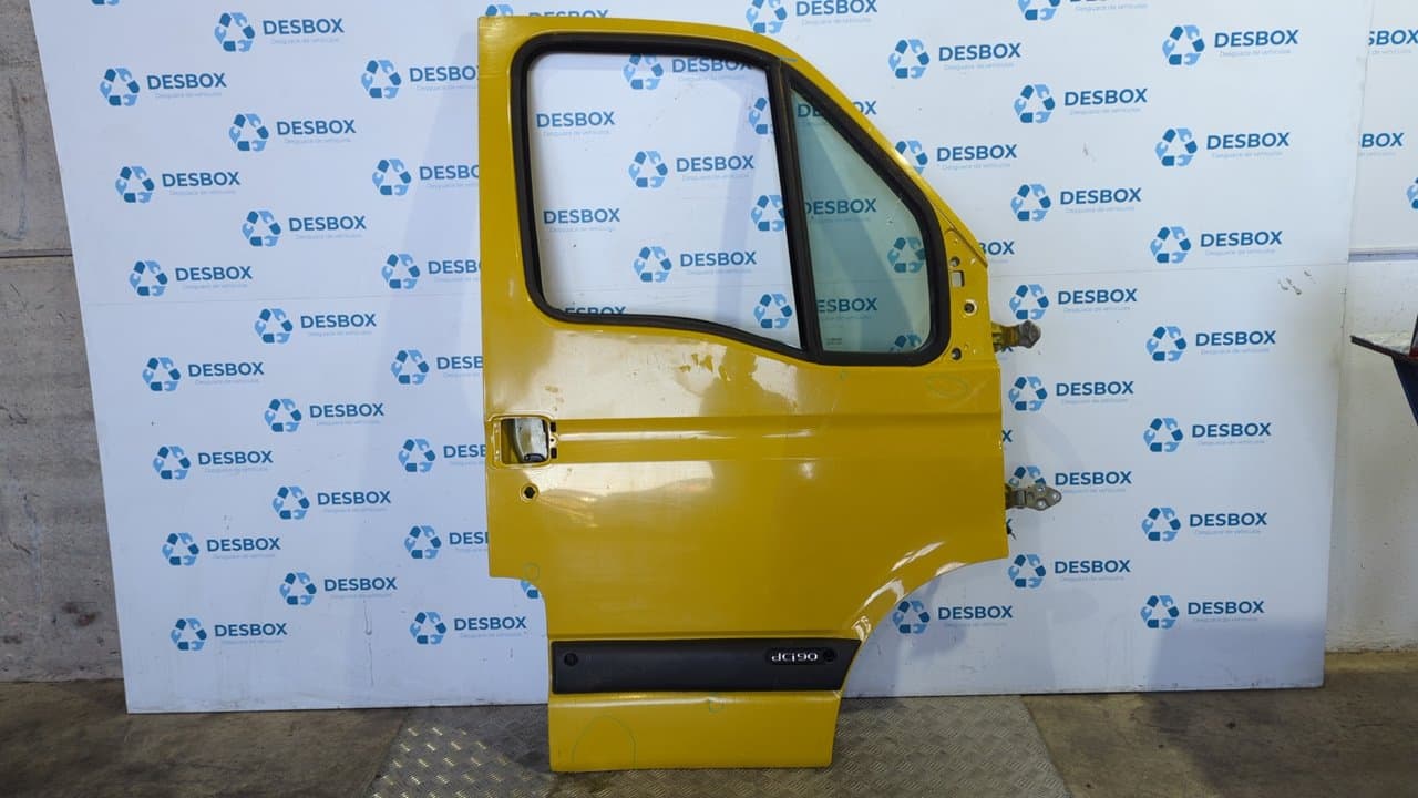 Recambio de PUERTA DELANTERA DERECHA para RENAULT MASTER DESDE