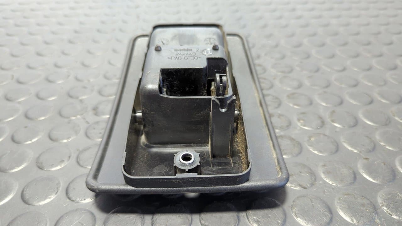 Recambio de MANETA INTERIOR TRASERA DERECHA para FIAT DUCATO CHASIS CABINA 33 (290) L1 Kipper RS: 3000 mm 140 F1AGL4113 referencia OEM IAM 242449 - BLANCO 5