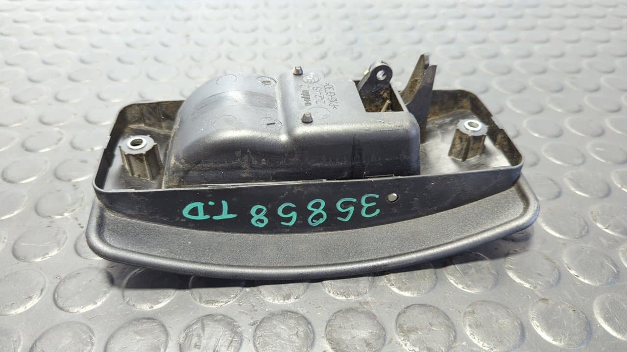 Recambio de MANETA INTERIOR TRASERA DERECHA para FIAT DUCATO CHASIS CABINA 33 (290) L1 Kipper RS: 3000 mm 140 F1AGL4113 referencia OEM IAM 242449 - BLANCO 2