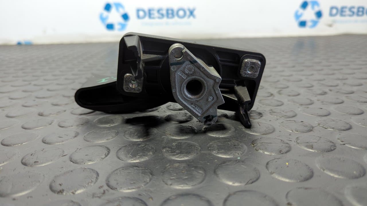 Recambio de MANETA INTERIOR TRASERA IZQUIERDA para FIAT DUCATO CHASIS CABINA 33 (290) L1 Kipper RS: 3000 mm 140 F1AGL4113 referencia OEM IAM 1242453 - BLANCO 2