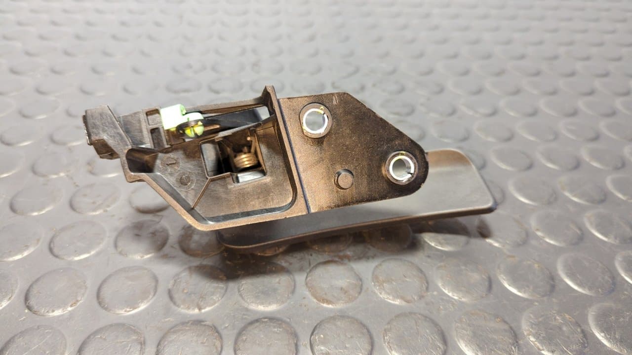 Recambio de MANETA INTERIOR DELANTERA DERECHA para FIAT DUCATO CHASIS CABINA 33 (290) L1 Kipper RS: 3000 mm 140 F1AGL4113 referencia OEM IAM C390 - BLANCO 3