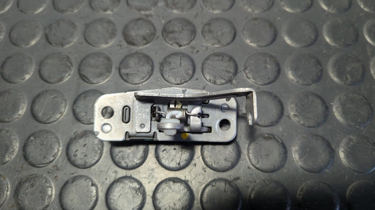 Recambio de CERRADURA  CORREDERA DERECHA  para FIAT DUCATO CHASIS CABINA 33 (290) L1 Kipper RS: 3000 mm 140 F1AGL4113 referencia OEM IAM B792 - BLANCO 4