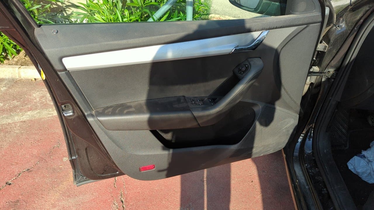 Recambio de CONDENSADOR / RADIADOR  AIRE ACONDICIONADO para SKODA OCTAVIA BERLINA (1Z3) Active Plus CLH - NEGRO 4