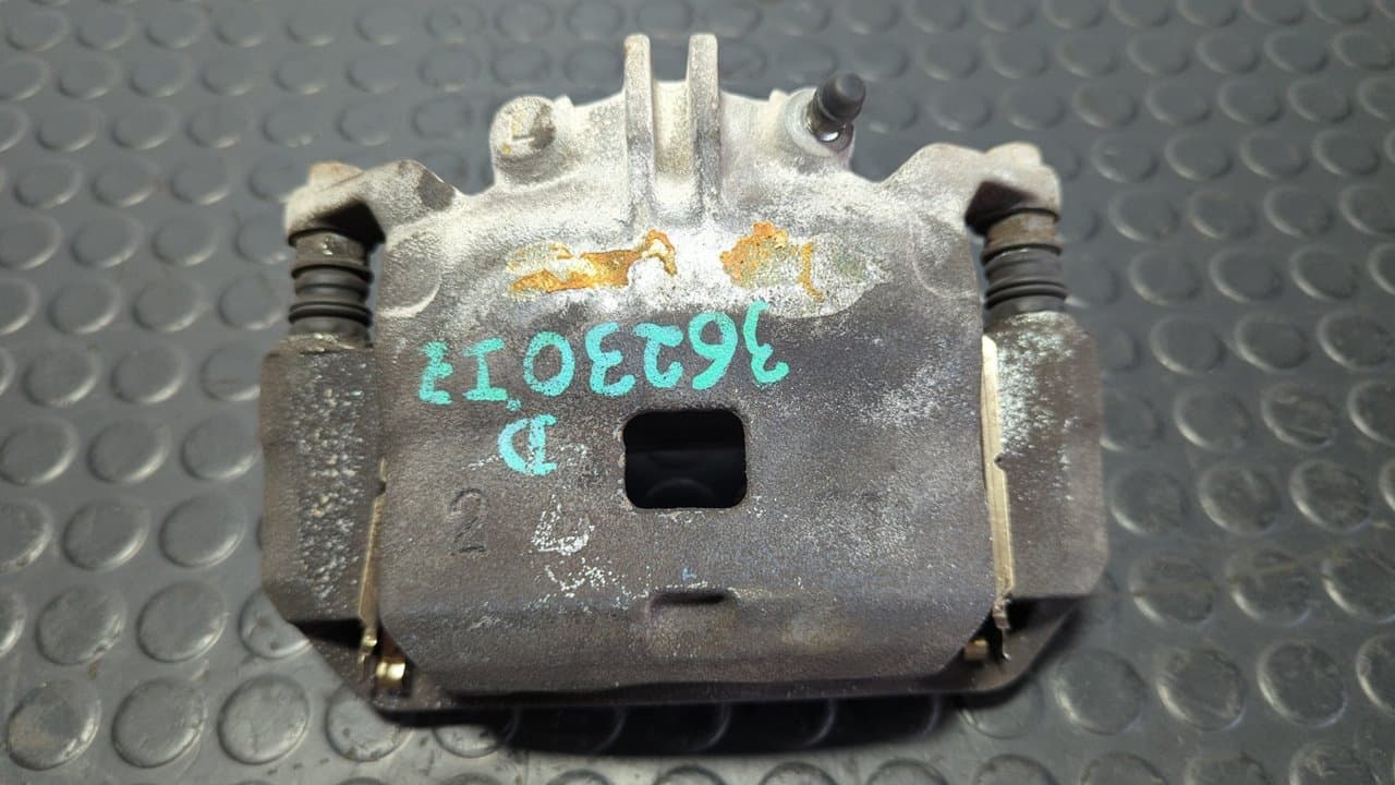 Recambio de PINZA DE FRENO DELANTERA IZQUIERDA para NISSAN NV 200 (M20) Kasten Comfort K9K referencia OEM IAM 2 S1  - BLANCO