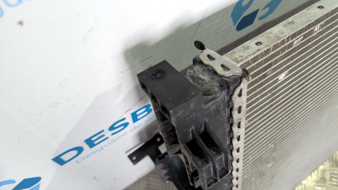 Recambio de RADIADOR AGUA para NISSAN NV 200 (M20) Kasten Comfort K9K referencia OEM IAM 21410JX51A - BLANCO 3