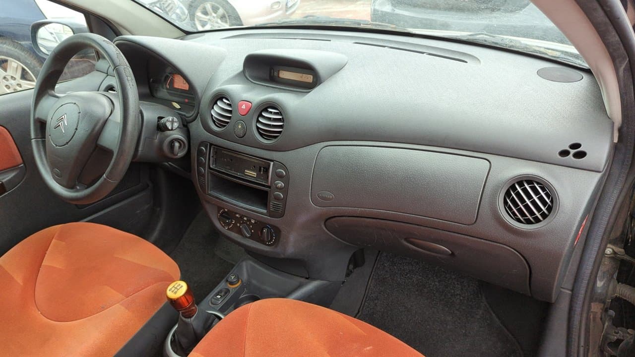 Recambio de PASO RUEDA DELANTERO IZQUIERDO para CITROEN C2 8HZ - NEGRO 8