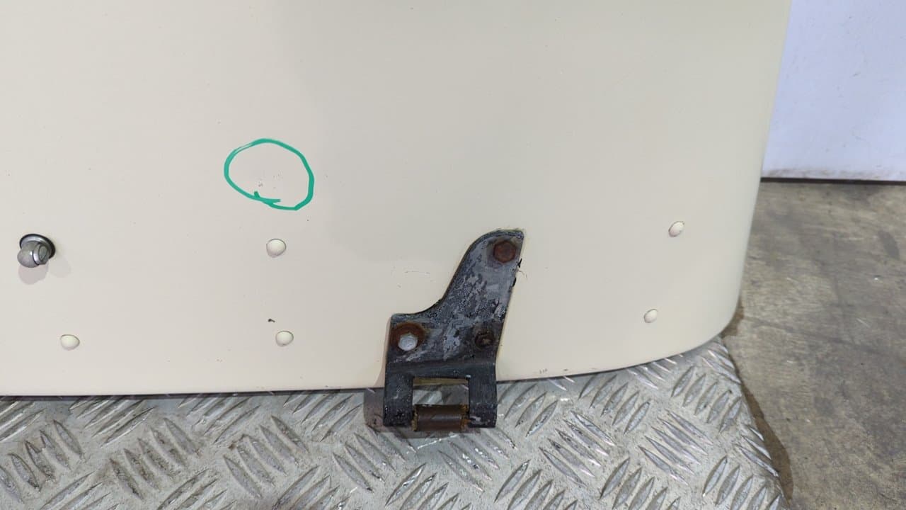 Recambio de CAPO para LAND ROVER SANTANA 2.5D   E-74         - GRIS 5