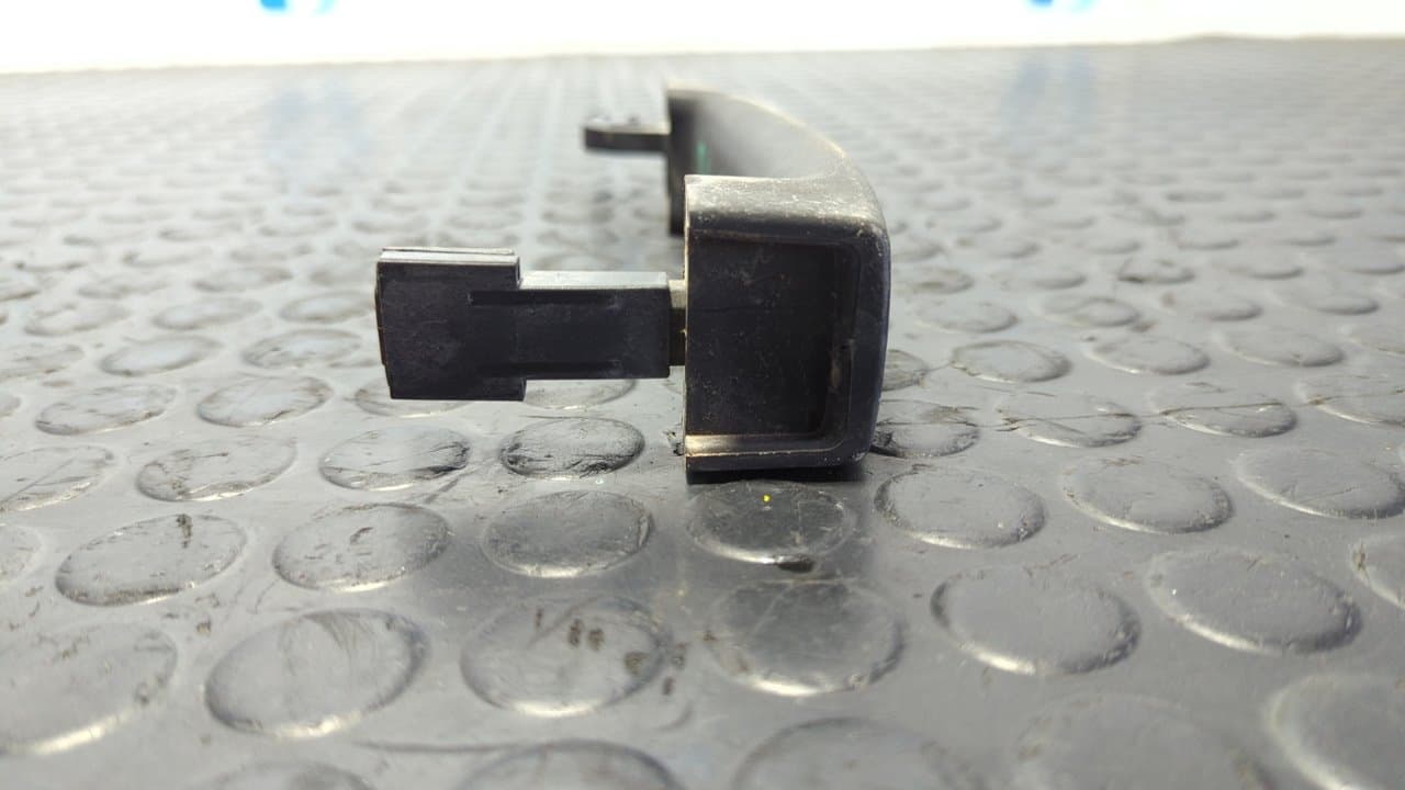 Recambio de MANETA TRASERA DERECHA para LAND ROVER DISCOVERY V6 TD Edition 60 YRS 276DT referencia OEM IAM 41285000 - GRIS 4